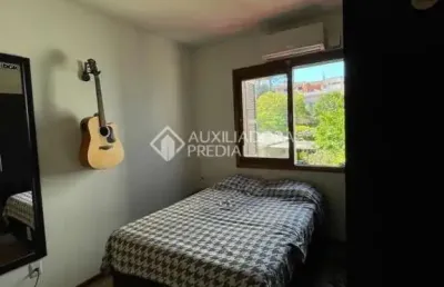 Casa com 4 quartos à venda na rua coronel joão pinto, 47, teresópolis, porto alegre, 200 m2 por r$ 998.000