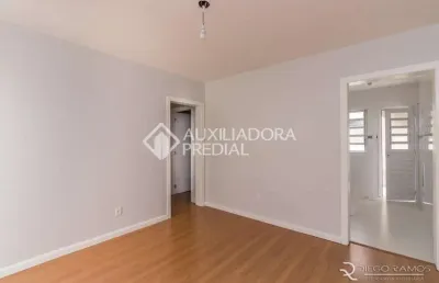 Apartamento com 1 quarto à venda na rua coronel feijó, 641, são joão, porto alegre, 49 m2 por r$ 250.000