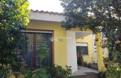 Casa em condomínio fechado com 3 quartos à venda na rua mali, 822, vila ipiranga, porto alegre, 237 m2 por r$ 1.450.000