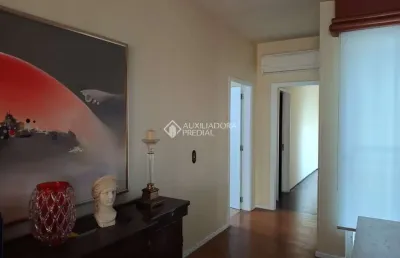 Casa com 5 quartos à venda na rua uruguaiana, 171, menino deus, porto alegre, 225 m2 por r$ 1.850.000