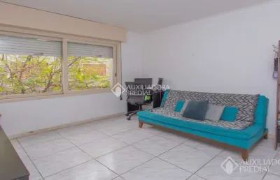 Apartamento com 3 quartos à venda na rua ernesto alves, 369, floresta, porto alegre, 84 m2 por r$ 330.000