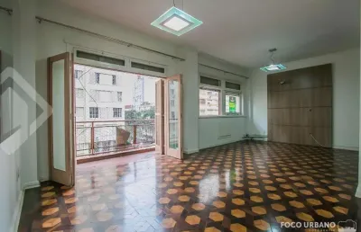Apartamento com 3 quartos à venda na rua duque de caxias, 1361, centro histórico, porto alegre, 159 m2 por r$ 709.000