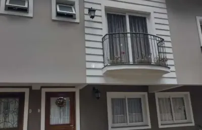 Casa em condomínio fechado com 3 quartos à venda na paul harrys, 813, centro, canela, 106 m2 por r$ 850.000
