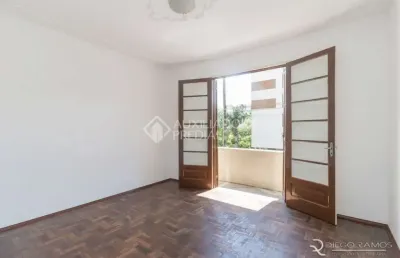 Apartamento com 3 quartos à venda na avenida getúlio vargas, 230, menino deus, porto alegre, 100 m2 por r$ 300.000