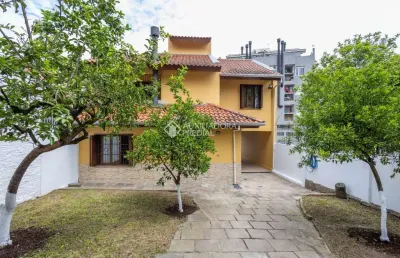 Casa com 5 quartos à venda na rua professor antônio peyrouton louzada, 18, jardim carvalho, porto alegre, 266 m2 por r$ 645.000