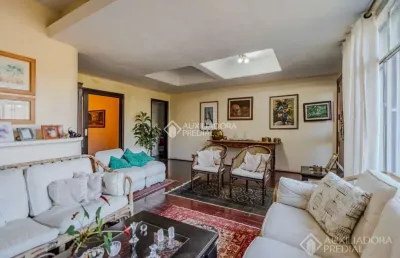 Casa com 3 quartos à venda na avenida pereira passos, 236, vila assunção, porto alegre, 320 m2 por r$ 1.200.000
