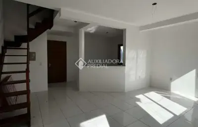 Casa em condomínio fechado com 2 quartos à venda na rua morro alto, 255, ipanema, porto alegre, 130 m2 por r$ 260.000