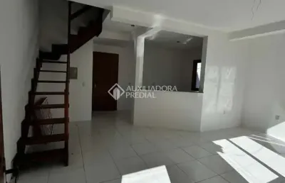 Casa em condomínio fechado com 2 quartos à venda na rua morro alto, 255, ipanema, porto alegre, 130 m2 por r$ 240.000