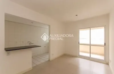 Apartamento com 2 quartos à venda na rua roque calage, 573, passo da areia, porto alegre, 60 m2 por r$ 350.000