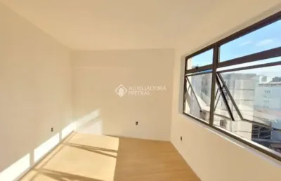 Sala comercial à venda na rua dos andradas, 1137, centro histórico, porto alegre, 50 m2 por r$ 192.000