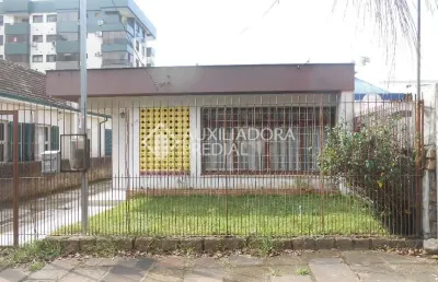 Casa em condomínio fechado com 3 quartos à venda na rua portugal, 572, são joão, porto alegre, 358 m2 por r$ 958.000