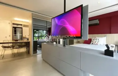 Apartamento com 1 quarto à venda na avenida independência, 1053, independência, porto alegre, 43 m2 por r$ 704.000