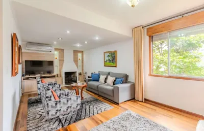 Cobertura com 3 quartos à venda na avenida alegrete, 245, petrópolis, porto alegre, 278 m2 por r$ 900.000