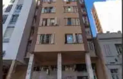 Apartamento com 3 quartos à venda na rua jerônimo coelho, 59, centro histórico, porto alegre, 117 m2 por r$ 460.000
