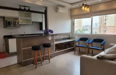 Apartamento com 2 quartos à venda na avenida dom cláudio josé gonçalves ponce de leão, 140, vila ipiranga, porto alegre, 65 m2 por r$ 470.000