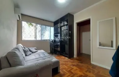 Apartamento com 1 quarto à venda na rua nunes machado, 226, azenha, porto alegre, 46 m2 por r$ 210.000