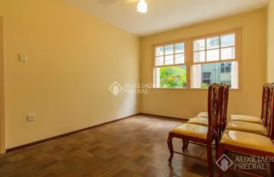 Apartamento com 2 quartos à venda na rua santo antônio, 276, independência, porto alegre, 53 m2 por r$ 258.500