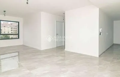 Apartamento com 2 quartos à venda na rua santana, 1092, farroupilha, porto alegre, 57 m2 por r$ 629.000
