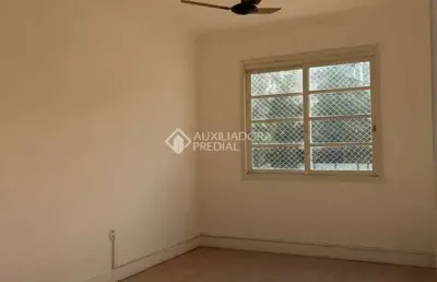 Apartamento com 2 quartos à venda na rua faria santos, 276, petrópolis, porto alegre, 72 m2 por r$ 305.000