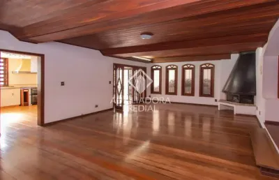 Casa com 4 quartos à venda na rua doutor joão simplício alves de carvalho, 527, vila ipiranga, porto alegre, 359 m2 por r$ 1.900.000