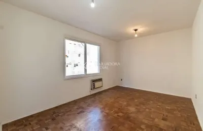 Apartamento com 1 quarto à venda na avenida independência, 479, independência, porto alegre, 29 m2 por r$ 160.000