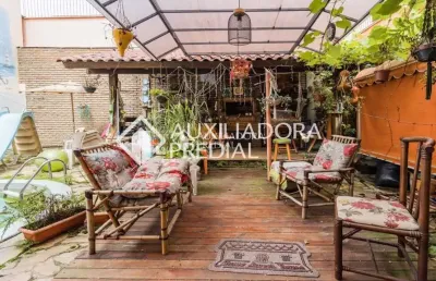Casa com 5 quartos à venda na rua santos neto, 40, petrópolis, porto alegre, 200 m2 por r$ 780.000