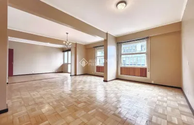 Apartamento com 3 quartos à venda na rua riachuelo, 1247, centro histórico, porto alegre, 138 m2 por r$ 620.000