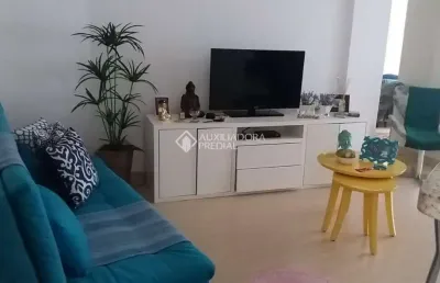 Apartamento com 1 quarto à venda na rua santo antônio, 893, floresta, porto alegre, 44 m2 por r$ 347.000