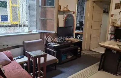 Apartamento com 3 quartos à venda na rua duque de caxias, 1294, centro histórico, porto alegre, 82 m2 por r$ 180.000