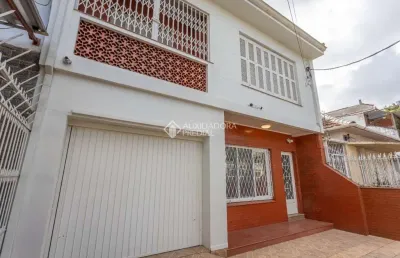 Prédio à venda na avenida amazonas, 629, são geraldo, porto alegre, 270 m2 por r$ 700.000