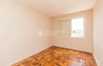 Apartamento com 2 quartos à venda na rua buarque de macedo, 711, são geraldo, porto alegre, 60 m2 por r$ 240.000