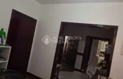 Apartamento com 2 quartos à venda na avenida sertório, 601, navegantes, porto alegre, 72 m2 por r$ 268.000
