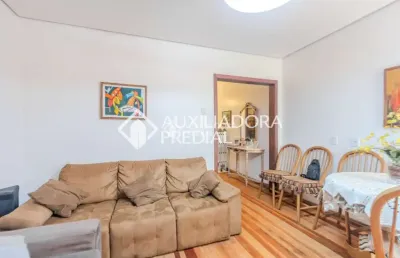Casa com 3 quartos à venda na rua general neto, 332, floresta, porto alegre, 92 m2 por r$ 640.000