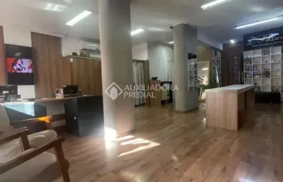 Ponto comercial à venda na rua pinto bandeira, 494, centro histórico, porto alegre, 126 m2 por r$ 540.000