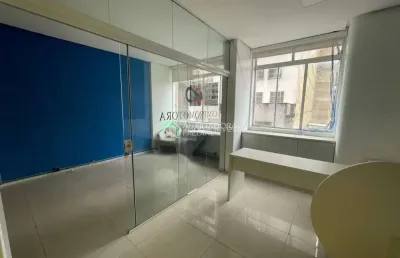 Sala comercial à venda na rua marechal floriano peixoto, 13, centro histórico, porto alegre, 55 m2 por r$ 156.000
