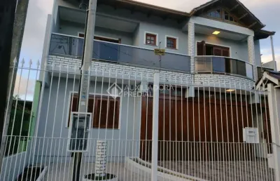Casa com 3 quartos à venda na rua oscar ferreira, 250, rubem berta, porto alegre, 310 m2 por r$ 680.000