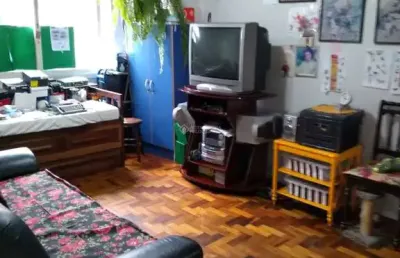 Apartamento com 2 quartos à venda na rua gaston englert, 680, vila ipiranga, porto alegre, 75 m2 por r$ 265.000