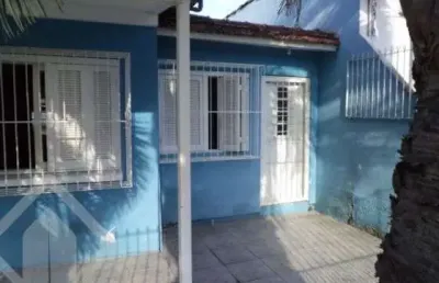 Casa em condomínio fechado com 4 quartos à venda na travessa alfredo costa, 90, medianeira, porto alegre, 260 m2 por r$ 550.000