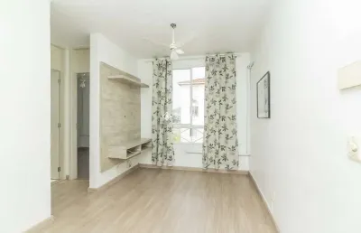 Apartamento com 2 quartos à venda na rua ney da gama ahrends, 565, protásio alves, porto alegre, 50 m2 por r$ 185.000