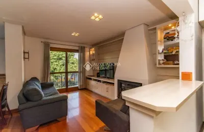 Casa com 4 quartos à venda na beco circular, 722, vila jardim, porto alegre, 287 m2 por r$ 700.000