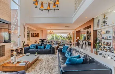 Casa em condomínio fechado com 4 quartos à venda na avenida juca batista, 8000, hípica, porto alegre, 510 m2 por r$ 4.950.000
