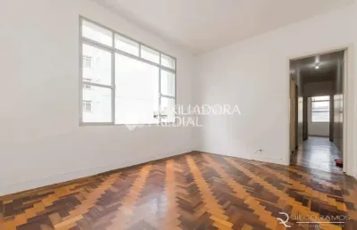 Apartamento com 3 quartos à venda na avenida venâncio aires, 465, cidade baixa, porto alegre, 88 m2 por r$ 299.000