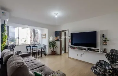 Apartamento com 2 quartos à venda na avenida joão pessoa, 1375, centro histórico, porto alegre, 64 m2 por r$ 400.000
