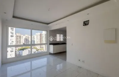 Apartamento com 2 quartos à venda na rua bezerra de menezes, 624, passo da areia, porto alegre, 70 m2 por r$ 599.900