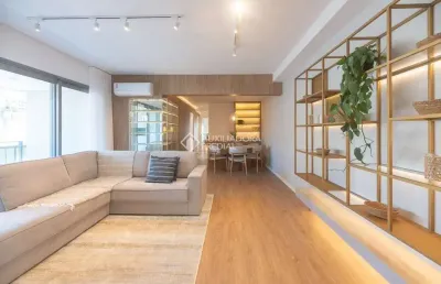 Apartamento com 3 quartos à venda na avenida wenceslau escobar, 2724, cristal, porto alegre, 149 m2 por r$ 1.899.000