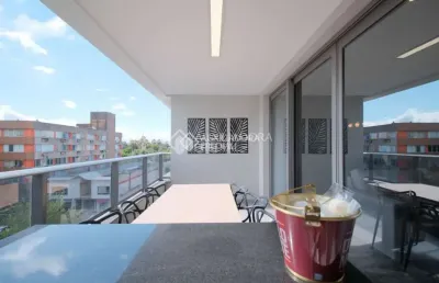 Apartamento com 3 quartos à venda na avenida wenceslau escobar, 2714, cristal, porto alegre, 149 m2 por r$ 1.488.900