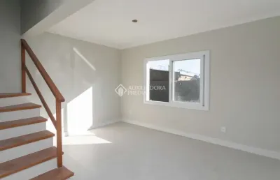 Casa em condomínio fechado com 3 quartos à venda na beco alexandre luiz, 189, jardim itu sabará, porto alegre, 100 m2 por r$ 430.000