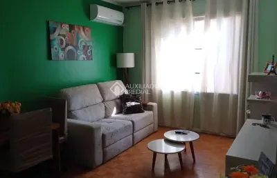 Apartamento com 2 quartos à venda na avenida arnaldo bohrer, 43, teresópolis, porto alegre, 81 m2 por r$ 275.000