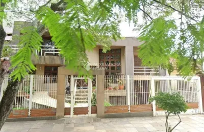 Casa com 5 quartos à venda na rua são francisco de assis, 357, santo antônio, porto alegre, 290 m2 por r$ 2.000.000