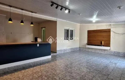 Casa em condomínio fechado com 3 quartos à venda na hermínio machado, 103, jardim algarve, alvorada, 48 m2 por r$ 449.000